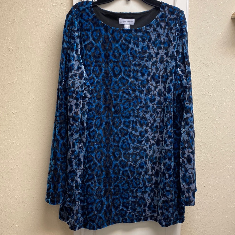 Velvet top
